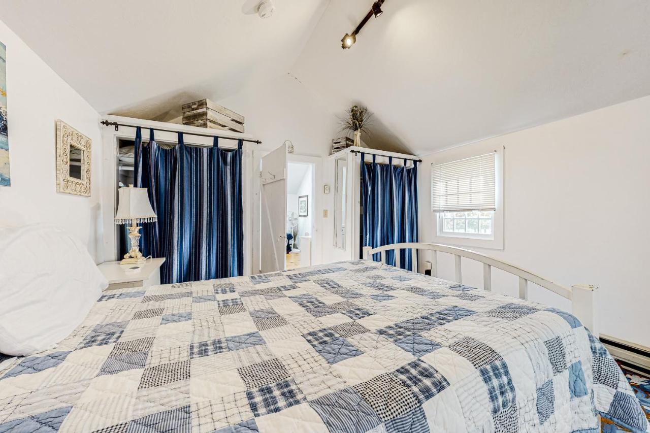 Ocean Point Oasis Villa Mashpee Exterior photo